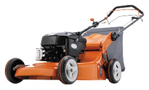 trimmer (self-propelled lawn mower) Husqvarna R 153S Photo review